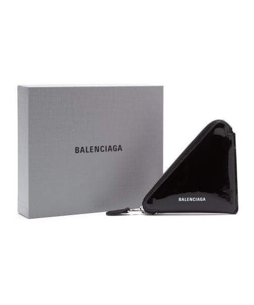Balenciaga（バレンシアガ）の「Balenciaga Triangle Patent Leather Coin Purse