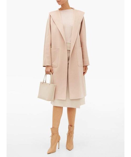 Max Mara(マックスマーラ)の「Max Mara - Lilia Coat - Womens - Light Pink(ジャケット/アウター・レディース・Pink・4 Uk/6 Uk/8 Uk/10 Uk/12 Uk/14 Uk/16 Uk)」の4枚目の写真