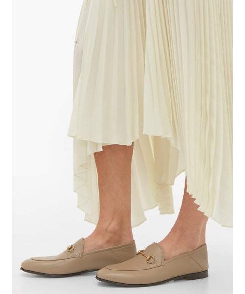 GUCCI（グッチ）の「Gucci - Brixton Collapsible Heel Leather Loafers - Womens - Beige（シューズ・レディース・Beige・35 Eu/it/35.5 Eu/it/36 Eu/it/36.5 Eu/it/37 Eu/it/37.5 Eu/it/38 Eu/it/38.5 Eu/it/39 Eu/it/39.5 Eu/it/40 Eu/it/40.5 Eu/it/41 Eu/it/41.5 Eu/it/42 Eu/it）」の3枚目の写真