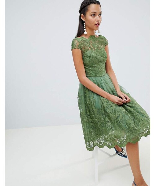Chi Chi London（チチロンドン）の「Chi Chi London premium lace midi dress with cap sleeve（ワンピース・レディース・Green・Us 8）」の2枚目の写真