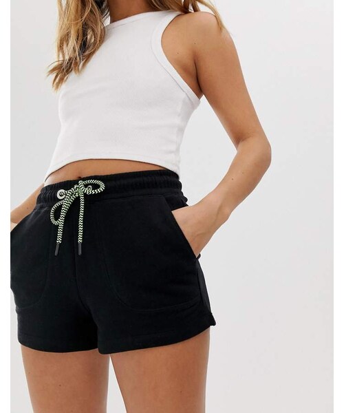 Bershka（ベルシュカ）の「Bershka jersey runner short in black（その他パンツ・レディース・Black・XS/S/M/L）」の4枚目の写真