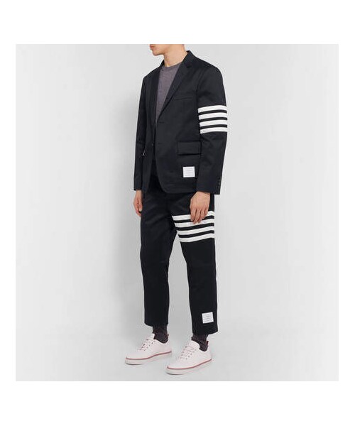THOM BROWNE（トムブラウン）の「Thom Browne Navy Slim-Fit Cropped Striped Cotton-Twill Trousers（その他パンツ・メンズ・Blue・2/1/3）」の4枚目の写真