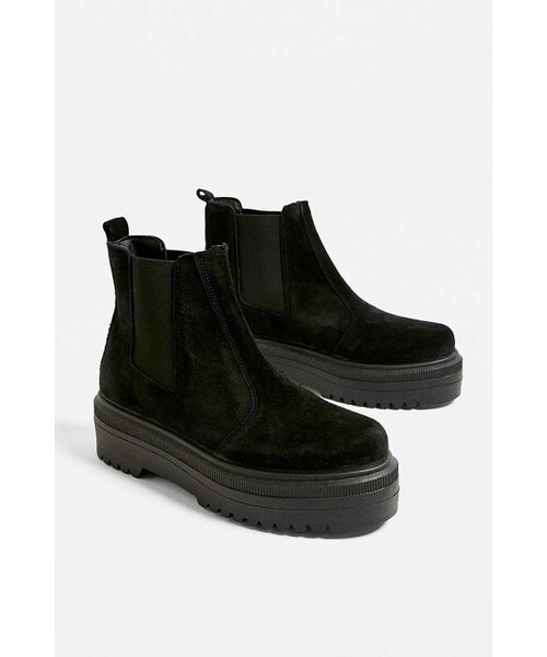 URBAN OUTFITTERS（アーバンアウトフィッターズ）の「Urban Outfitters UO Brody Black Suede ...