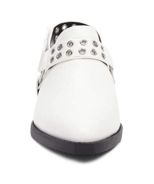 FOREVER 21（フォーエバー トゥエンティーワン）の「Forever 21 Grommet Strap Ankle Boots（ブーツ・レディース・White・10/5.5/6/7/7.5/8/9）」の3枚目の写真