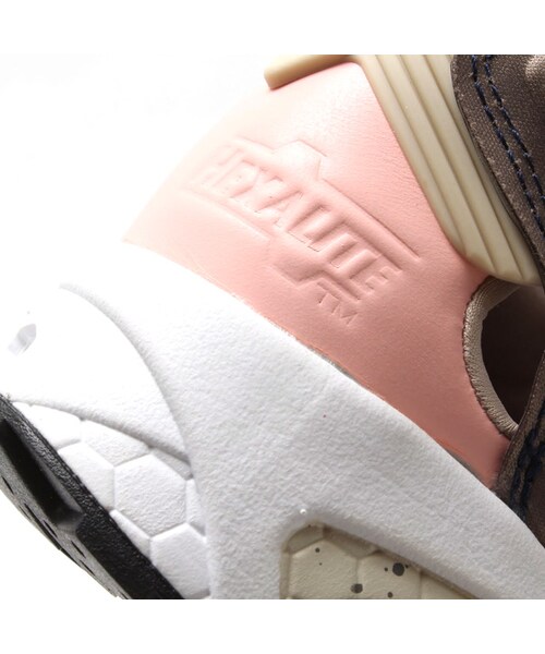 Reebok(リーボック)の「Reebok×Garb Store INSTA PUMP FURY NUTMEG/NAVY/MOODY PINK(LOW-CUT・メンズ・other・23.0cm/24.0cm/25.0cm/26.0cm/27.0cm/28.0cm/29.0cm)」の7枚目の写真