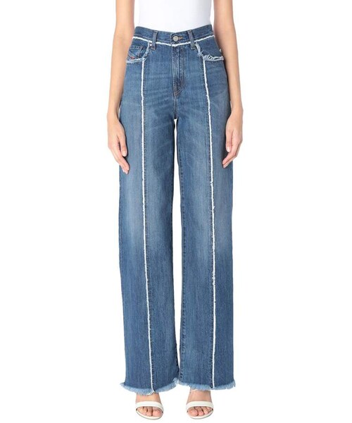 DIESEL(ディーゼル)の「DIESEL Jeans(デニムパンツ・レディース・Blue・27w-32l/28w-32l/25w-32l/26w-32l)」の1枚目の写真