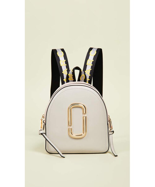 MARC JACOBS(マークジェイコブス)の「Marc Jacobs Pack Shot Marc Jacobs Backpack(バックパック/リュック・レディース・Beige・One Size)」の1枚目の写真