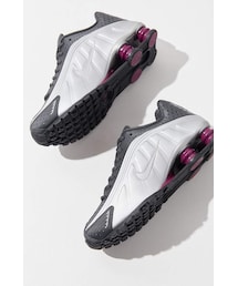 NIKE | Nike Shox R4 Sneaker(スニーカー)