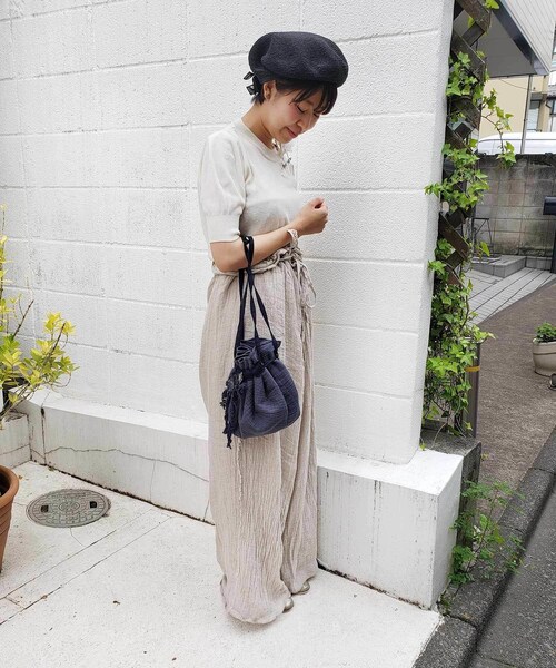 m.soeur（エムスール）の「リバーシブル巾着バッグ＊ Black（ハンドバッグ・レディース・その他）」の3枚目の写真