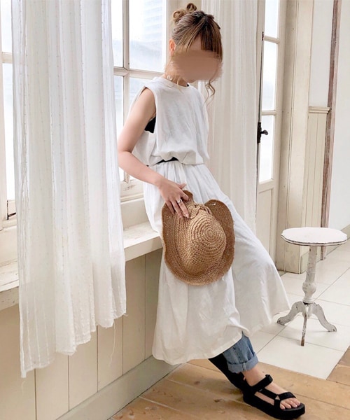 chocomee（チョコミー）の「Aラインノースリーブワンピース（ワンピース・レディース・ブラウン/ホワイト/ブラック・FREE）」の2枚目の写真