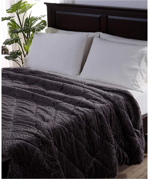 Berkshire（バークシャー）の「Berkshire Blanket & Home Co. Large Braid VelvetLoft