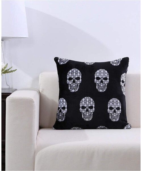Berkshire（バークシャー）の「Berkshire Blanket & Home Co. Skull Print Velvety