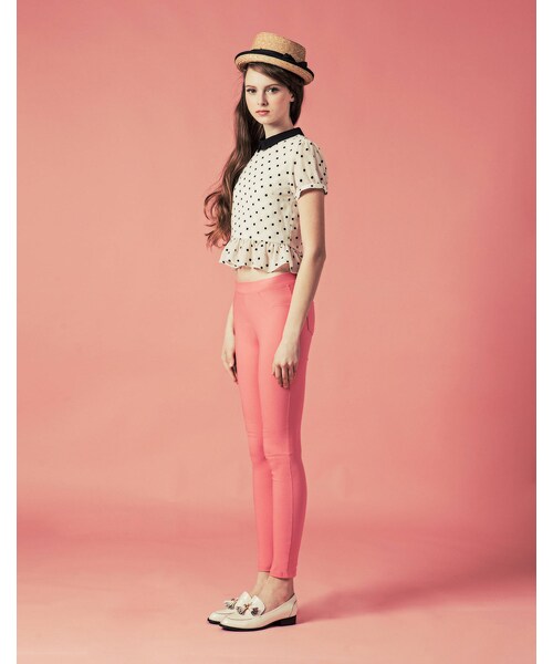 PAZZO（パッゾ）の「MIT 時尚流蘇低跟樂福鞋（シューズ・レディース・奶油白/酒紅/黑・36/37/38/39/40）」の5枚目の写真