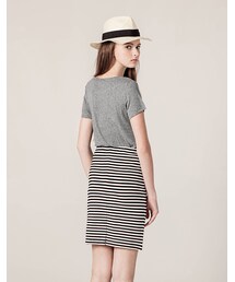 PAZZO | MIT 迷人後開岔鬆緊短裙(スカート)