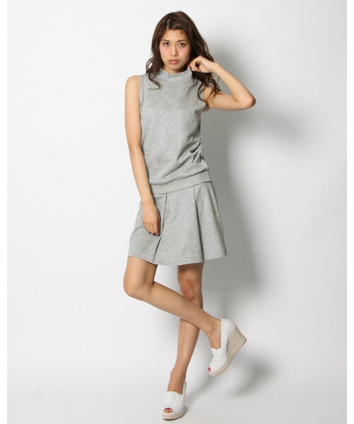 VICKY（ビッキー）の「【andGirl6月号掲載商品】エアダンボールニットアメリカンスリーブプルオーバー（トップス・レディース・ブラック/グレー/モノトーン・M）」の10枚目の写真