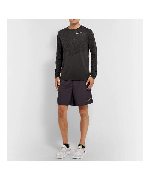 NIKE（ナイキ）の「Nike Running Free Rn 5.0 Mesh And Faux Suede Running Sneakers（スニーカー・メンズ・White・Us9/Us11/Us9.5/Us10/Us11.5/Us10.5/Us12/Us13/Us7/Us7.5/Us8）」の2枚目の写真