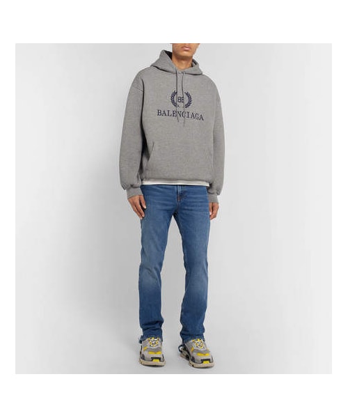 BALENCIAGA（バレンシアガ）の「Balenciaga Triple S Mesh And Leather Sneakers（スニーカー・メンズ・Gray・Eu45/Eu40/Eu44/Eu42/Eu43/Eu41）」の3枚目の写真