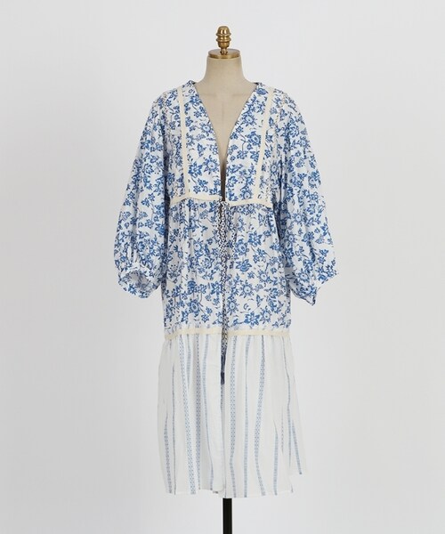 D&B By DABAGIRL（-）の「MIXパターンガウン（ダウンジャケット/コート・レディース・ブラウン/ブルー・FREE）」の2枚目の写真