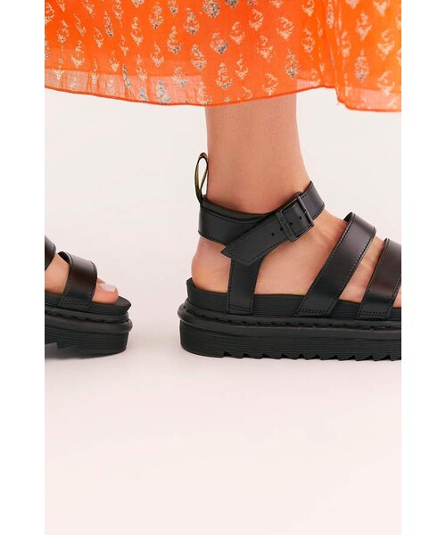 Dr. Martens(ドクターマーチン)の「Dr. Martens Blaire Brando Flatform Sandal(その他シューズ・レディース・Brown/Charro Brando・Us 5/Us 6/Us 7/Us 8/Us 9/Us 10/Us 11)」の3枚目の写真