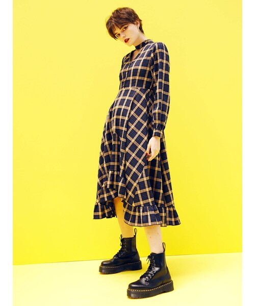 jouetie（ジュエティ）の「チョーカーアシメワンピース（ワンピース・イエロー/ブラック/ベビーピンク/ネイビー・M）」の4枚目の写真