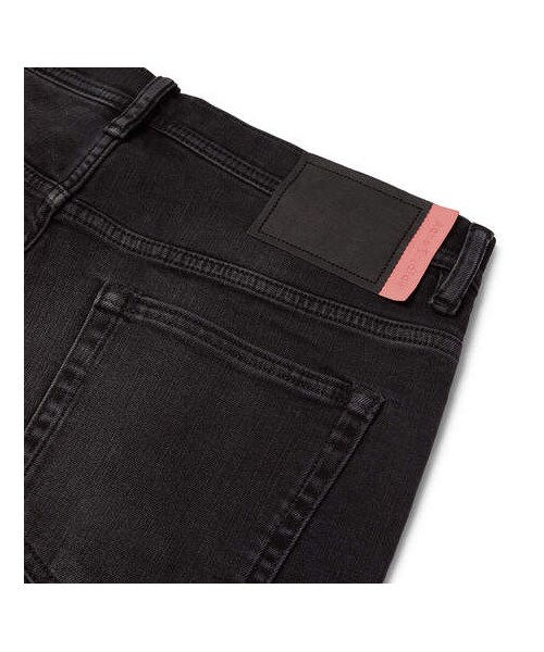 Acne Studios（アクネストゥディオズ）の「Acne Studios River Cropped Slim-Fit Denim Jeans（デニムパンツ・メンズ・Black・31w 32l/30w 32l/34w 32l/29w 32l/34w 34l/33w 32l/36w 34l/32w 32l/32w 34l）」の3枚目の写真