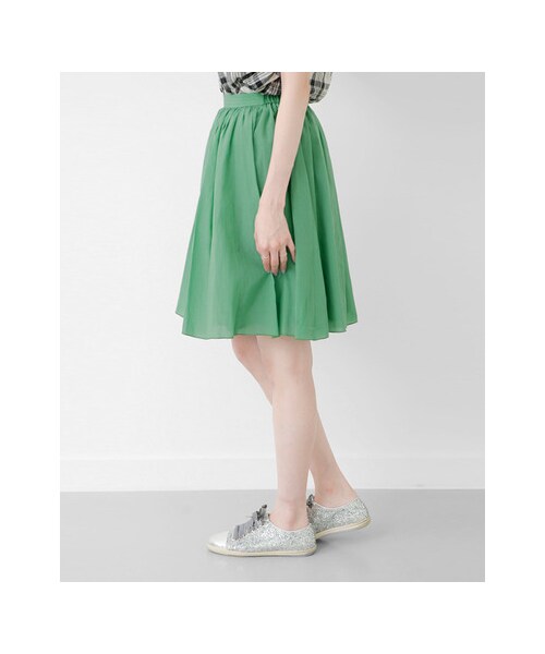 URBAN RESEARCH(アーバンリサーチ)の「トリアセローンギャザースカート(スカート・レディース・WHITE/BLACK/GREEN・FREE)」の12枚目の写真