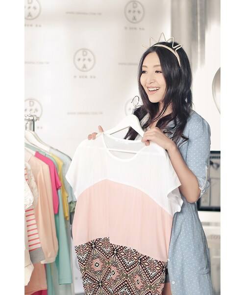 ORENDA（オレンダ）の「這版型賣翻了水玉長版襯衫洋裝（トップス・レディース・藍/淺藍・S/M/L）」の15枚目の写真