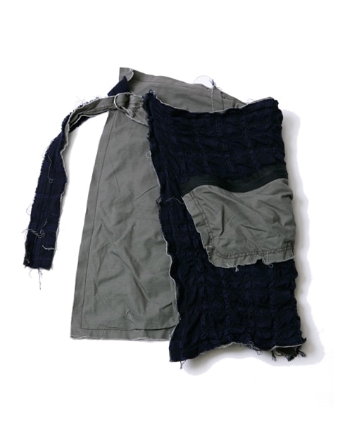 VIRGOwearworks（ヴァルゴウェアワークス）の「Rcs apron pants エプロンバッグ（その他・メンズ・BUR×BLK/NVY×KHA）」の2枚目の写真