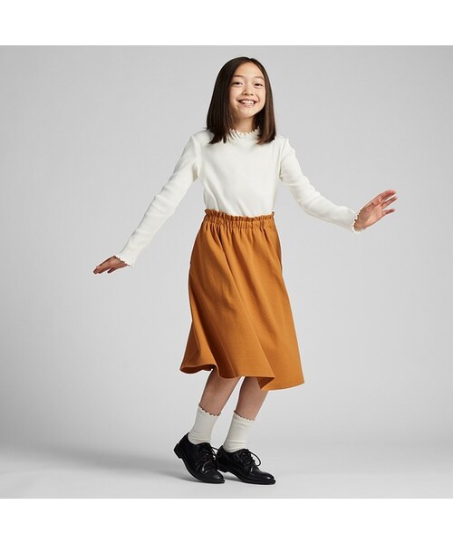 UNIQLO（ユニクロ）の「GIRLS カットソーミディスカート（スカート・キッズ・DARK GRAY 08/BLACK 09/YELLOW 47・130/120/160/110/150/100/140）」の3枚目の写真