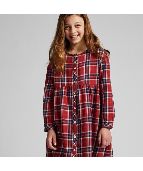 UNIQLO（ユニクロ）の「GIRLS フランネルチェックワンピース（長袖）（ワンピース・キッズ・GREEN 54/PINK 12/RED 16・150/130/140/110/100/160/120）」の3枚目の写真