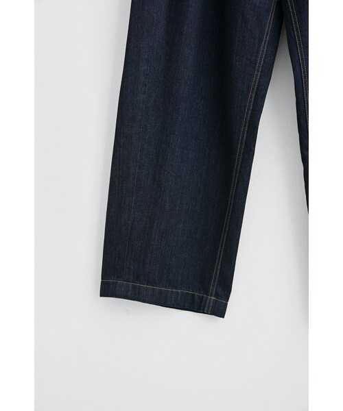 Re:（アールイー）の「Tuck wide PT  (Sax)（デニムパンツ・メンズ・その他）」の6枚目の写真