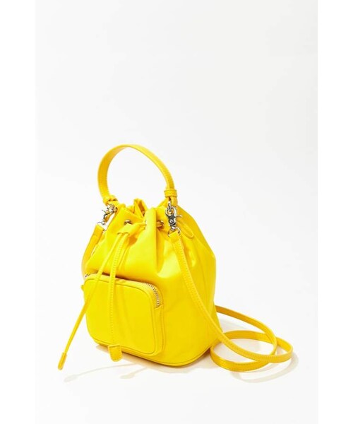 FOREVER 21(フォーエバー トゥエンティーワン)の「Forever 21 Woven Bucket Bag(ショルダーバッグ・レディース・Black/Yellow・One Size)」の5枚目の写真