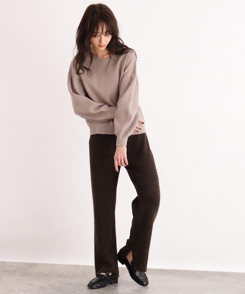 OZOC(オゾック)の「チェーンローファー(シューズ・レディース・ブラック(019)/ブラウン(042)/ブラウン(142)/ベージュ(152)/ブラウン(642)・25(22.5cm)/35(23.5cm)/45(24.5cm)/55(25.5cm))」の19枚目の写真