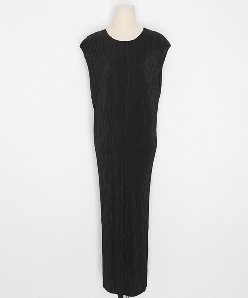 DHOLIC（ディーホリック）の「スリーブレスプリーツワンピース（ワンピース・レディース・ピンク/ベージュ/ブラック・FREE）」の2枚目の写真