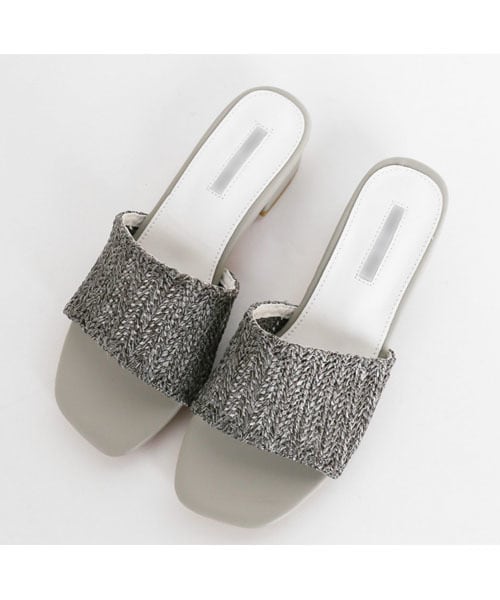 DHOLIC（ディーホリック）の「ストロー調オープントゥサンダル（サンダル・レディース・ホワイト/グレー/ブラック/ブラウン・225/230/235/240/245/250）」の3枚目の写真