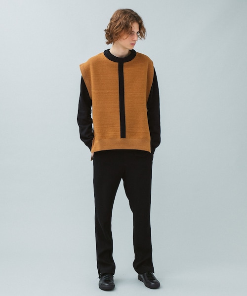 CULLNI（クルニ）の「別注アシンメトリーニットベスト（）」 - WEAR