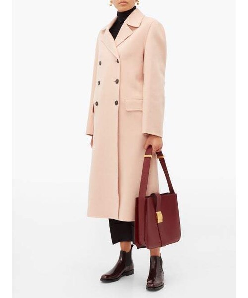 Church's(チャーチ)の「Church's - Monmouth Patent Leather Chelsea Boots - Womens - Burgundy(ブーツ・レディース・Red・37 Eu/it/37.5 Eu/it/38 Eu/it/38.5 Eu/it/39 Eu/it/40.5 Eu/it/41 Eu/it)」の3枚目の写真