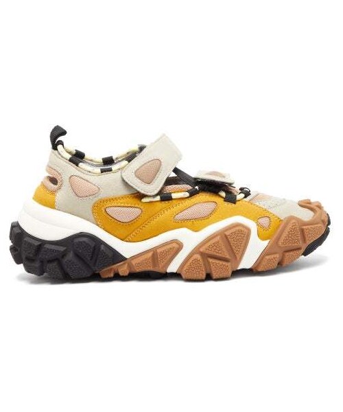 ＊人気＊ Acne Studios    ロゴ入りスエードトリムスニーカー 送料関税込□Acne Studios□ロゴ入りスエードトリムスニーカー