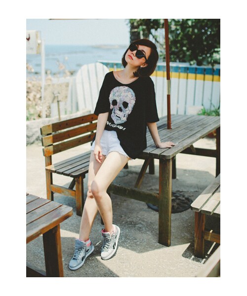 lazybone（レイジーボーン）の「Dangerous（トップス・レディース・黑色・F）」の5枚目の写真