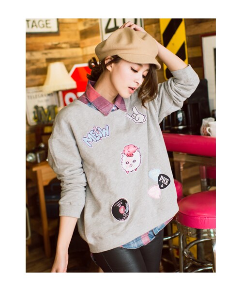 lazybone（レイジーボーン）の「Rock their socks off（トップス・レディース・淺麻灰色・S/M）」の2枚目の写真