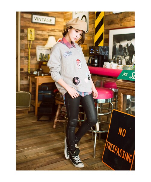 lazybone（レイジーボーン）の「Rock their socks off（トップス・レディース・淺麻灰色・S/M）」の5枚目の写真