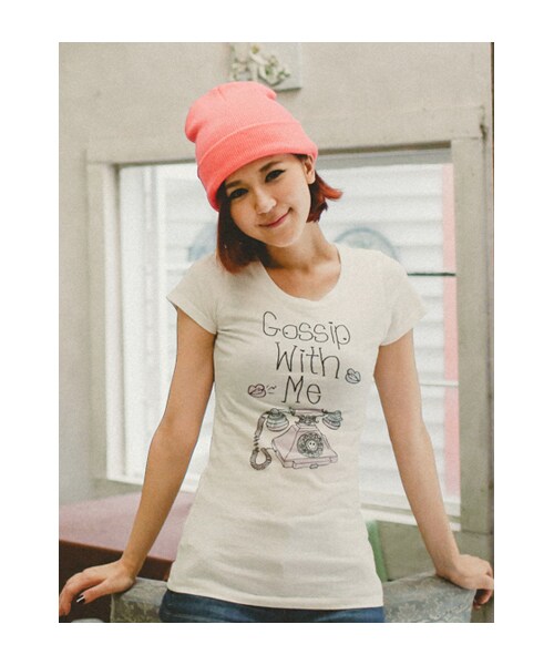 lazybone（レイジーボーン）の「Gossip with me（トップス・レディース・牙白色・S/M/L）」の2枚目の写真