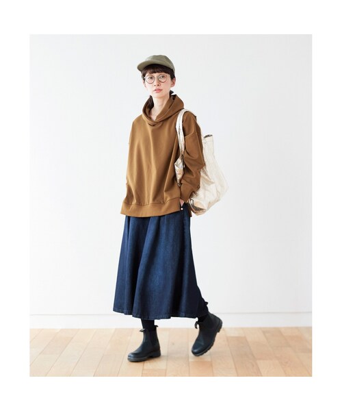 Sunny clouds（サニークラウズ）の「サニークラウズ ポンチなパーカー〈レディース〉キャメル（レディースファッション > トップス > パーカー・トレーナー・レディース・ブラウン・（身幅78/総丈67cm）/（身幅71/総丈65cm）/（身幅74/総丈65cm）/（身幅71/総丈68cm）/（身幅68/総丈65cm）/（身幅68/総丈62cm）/（身幅68/総丈68cm））」の9枚目の写真