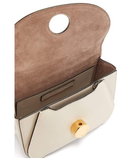 JW Anderson（ジェイダブリューアンダーソン）の「Jw Anderson - Keyts Leather Cross Body Bag - Womens - White（ショルダーバッグ・レディース・White・One Size）」の3枚目の写真