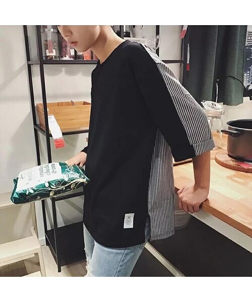 Urcarol(ウルカロール)の「Urcarol ストライプ切り替え 半袖Tシャツ(Tシャツ/カットソー・メンズ・ブラック/ホワイト・M/L/XL)」の1枚目の写真