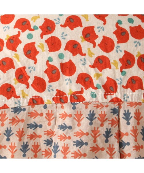 hippy happy yuppy boo（ヒッピー ハッピー ヤッピー ブー）の「キッズ ロングスリーブシャツ（トップス・キッズ・ブルー/ナチュラル/レッド・90cm/100cm/110cm/120cm/130cm）」の16枚目の写真