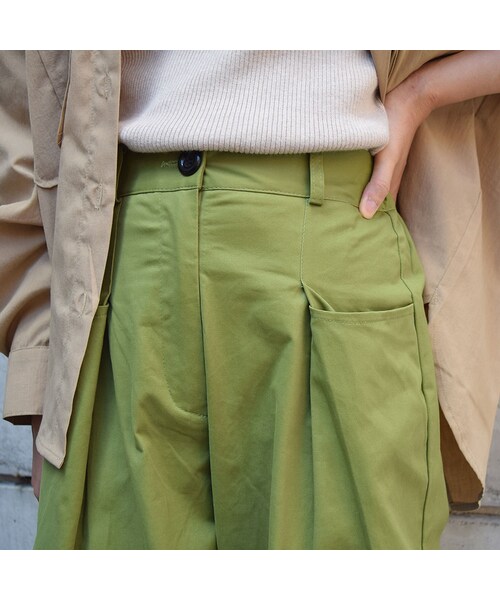 no brand(ノーブランド)の「タックポケットPT(その他パンツ・レディース・その他)」の3枚目の写真