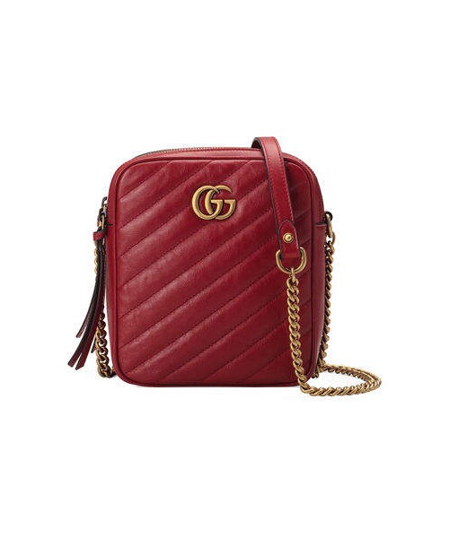 GUCCI（グッチ）の「Gucci GG Marmont Tall Chevron Leather Crossbody Bag（ショルダーバッグ・レディース・Black/Red・One Size）」の2枚目の写真