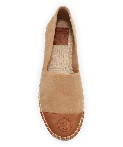 TORY BURCH（トリーバーチ）の「Tory Burch Colorblock Flat Espadrilles（シューズ・レディース・Brown・5.5b / 35.5eu/7b / 37eu/5b / 35eu/7.5b / 37.5eu/9.5b / 39.5eu/9b / 39eu/8b / 38eu/6b / 36eu/10b / 40eu/10.5b / 40.5eu/8.5b / 38.5eu/6.5b / 36.5eu/11b / 41eu）」の3枚目の写真