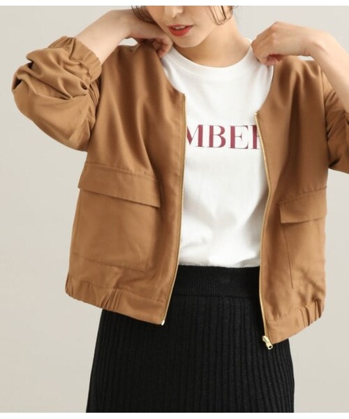 VIS（ビス）の「リバーシブルVネックブルゾン（ジャケット/アウター・レディース・ブラック/キャメル/カーキ・F）」の2枚目の写真